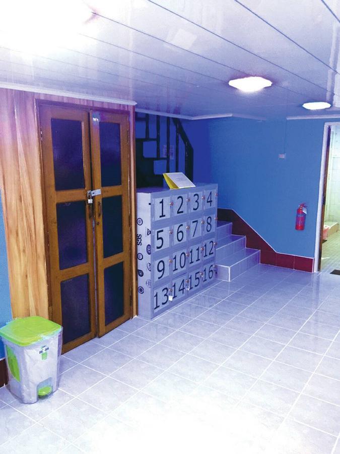 Htinn Yue Tann Hostel Янгон Екстериор снимка
