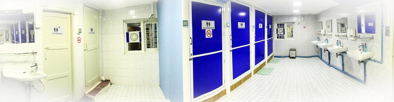 Htinn Yue Tann Hostel Янгон Екстериор снимка