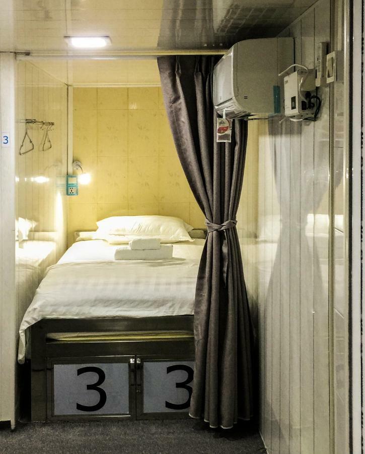 Htinn Yue Tann Hostel Янгон Екстериор снимка